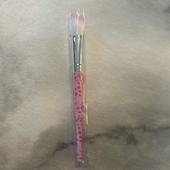 Slmissglambeauty angled blush brush NWT - Picture 1 of 2